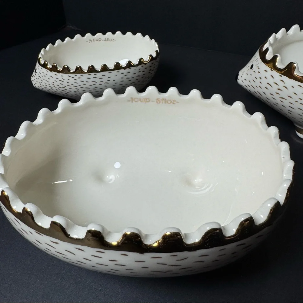 Signature‎ Housewares CUTE Hedgehog Nesting Stackable Measuring Cups Set of 3